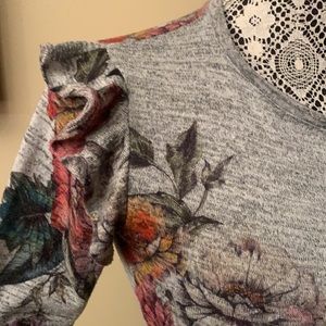 Oasis hand draw top by Nadia lebedeva